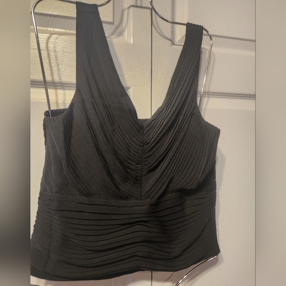 EXPRESS Pleated top - Picture 1 of 5
